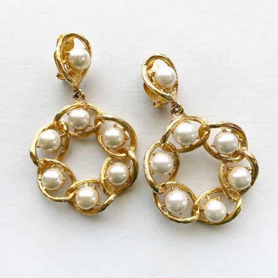 1990s St John Oversized Hoop Pearl Earrings Bold … - image 1