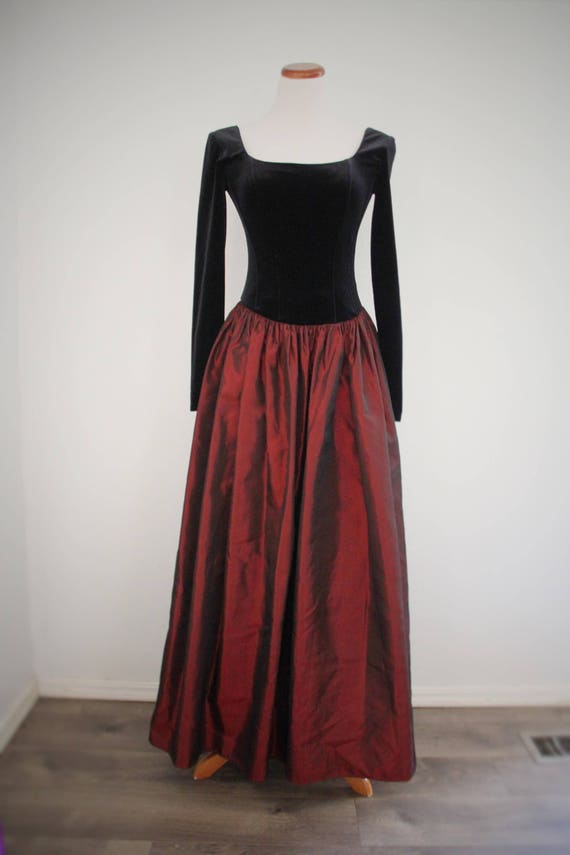 maroon taffeta dress