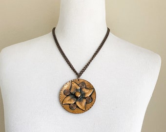 1980s Copper Medallion Flower Necklace Oversized Pendant Womens Vintage Southwest Jewelry