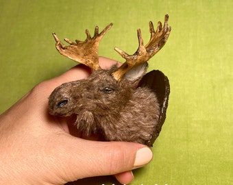 Made to order Dollhouse miniature OOAK Moose head wall mount animal - Malinik Miniatures