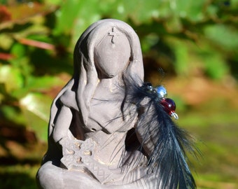 The Raven Goddess ~ Morrigan, Morrígu, Mór-Ríoghain Goddess Statue ~ Warrior, Fearless, Spirit World, Wise Woman, Magick