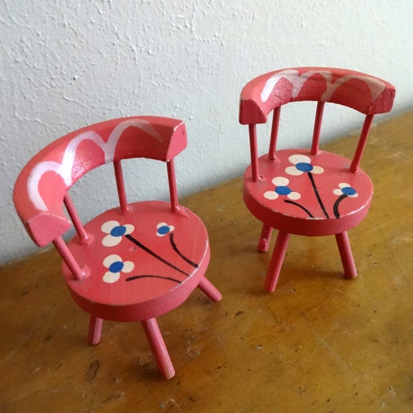 Vintage (2) piece hand painted wood pink dollhouse dining room / bistro chairs