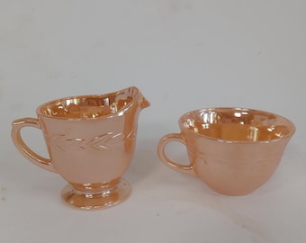 Eldkungen Laurel Leaf Peach Cream & Cup Mugg Luster Luster Ware Anchor Hocking