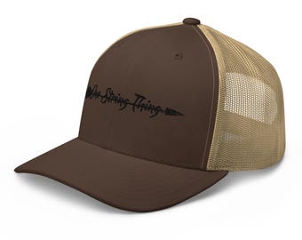 ブラック刺繍 1ST ロゴ トラッカーキャップ