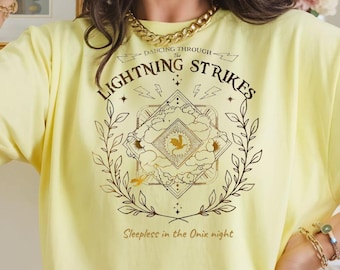 Fourth Wing Inspired Onyx Storm Tee and Sweatshirt, Lightning Strikes Dragon Lover Shirt