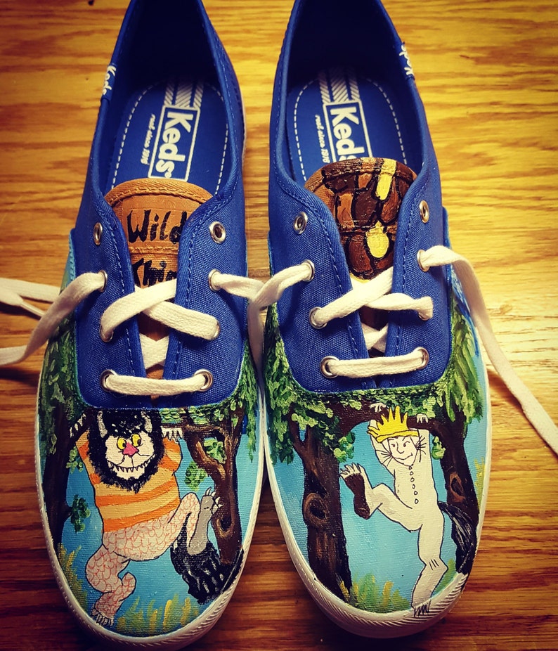 custom canvas shoes