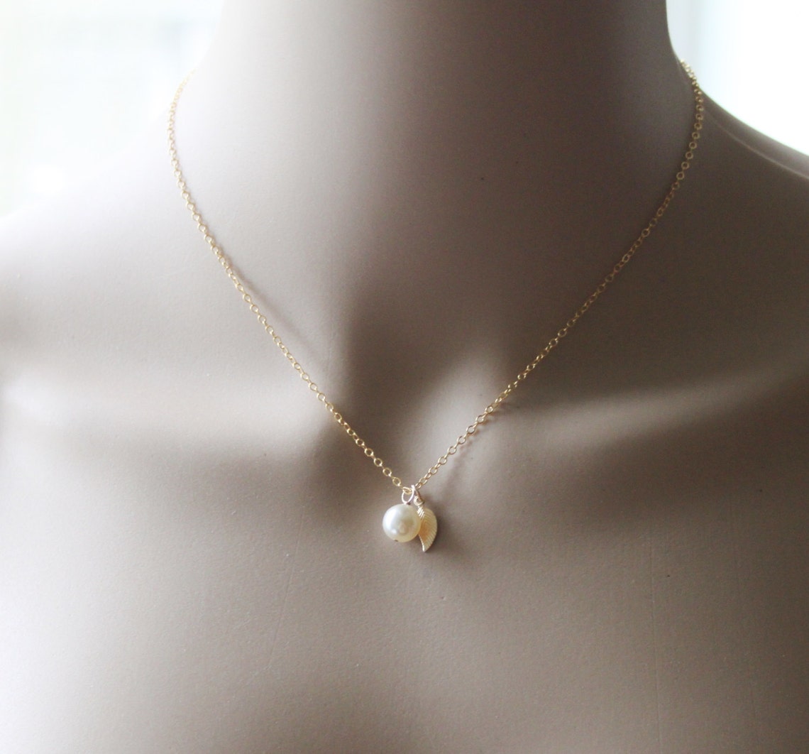 Gold Leaf and Pearl Necklace 14K Gold Fill Leaf Necklace - Etsy
