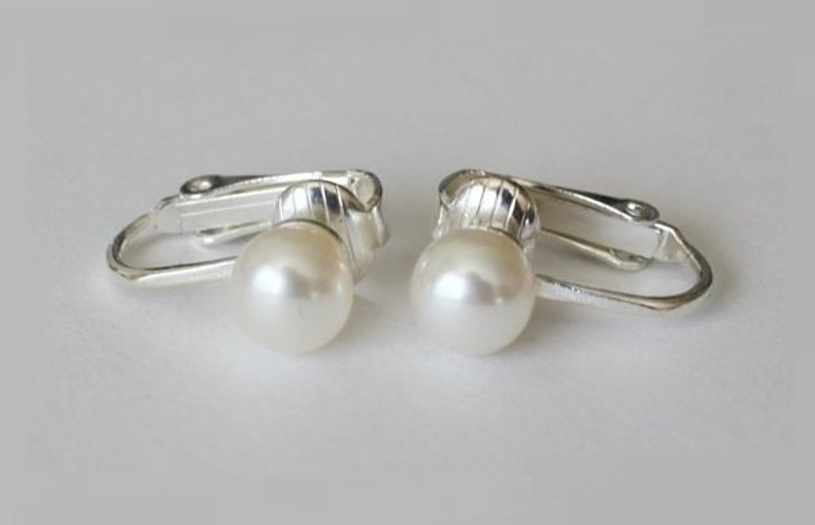Clip on pearl studs multiple sizes genuine pearls silver or Etsy