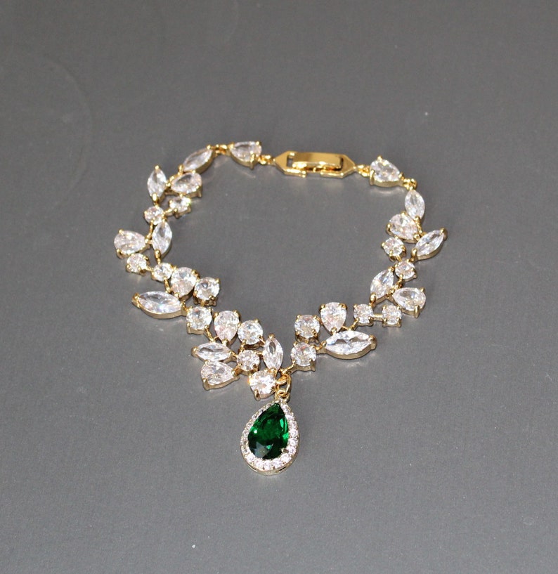 Emerald wedding earrings necklace bracelet set Bridal jewelry set Emerald green bridal necklace bridal jewelry set Emerald bridal earrings zdjęcie 6