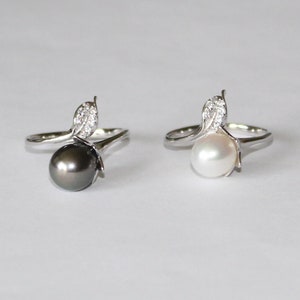 Anello di perle ad acqua dolce aperto, anello di perle in foglia d'argento sterling, anello di perle nere di pavone Regalo di compleanno dell'anello di fidanzamento Fede nuziale regolabile