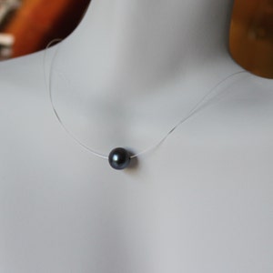 Pearl necklace, Genuine Tihitian Black Fresh Water Pearl necklace, Floating pearl necklace, Single pearl necklace, Illusion necklace