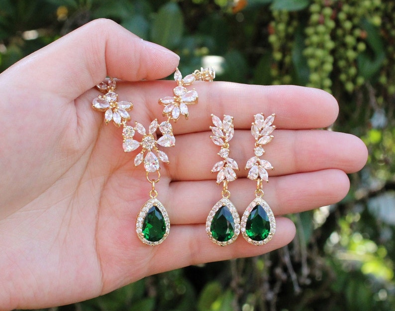 Emerald wedding earrings necklace bracelet set Bridal jewelry set Emerald green bridal necklace bridal jewelry set Emerald bridal earrings zdjęcie 1