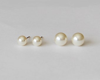 4mm 6mm 8mm 10mm round bridesmaid pearl stud earrings 14K gold fill pearl studs bridesmaid earrings gift flower girl Bridal pearl earrings