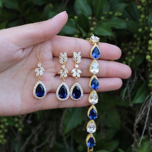 Royal blue bridal jewelry set Bridal earrings Bridal jewelry Bridesmaids gift Sapphire blue wedding jewelry Gold bridal necklace earrings