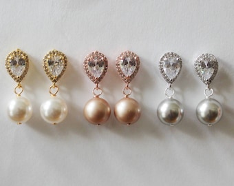 Bridesmaids pearl jewelry Bridesmaid earrings Mother of the groom Mother of the bride Pearl bridal gift wedding jewelry bridesmaids earrings