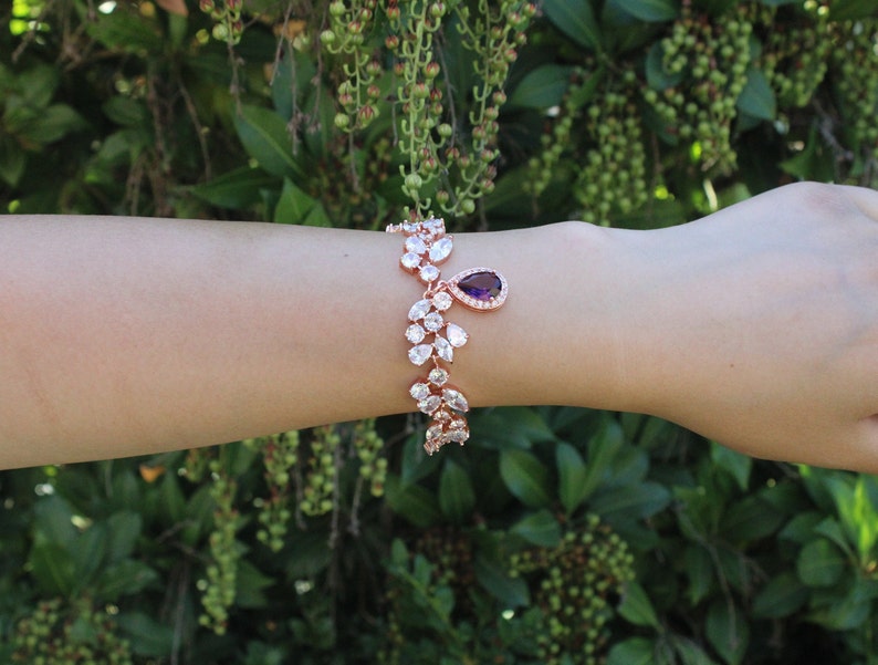 Plommonlila brudsmyckeset: Halsband, örhängen och armband med kubisk zirkonia bild 4
