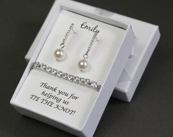 Custom pearl color Cubic zirconia bridesmaid gift Bridesmaid earrings bracelet set Bridesmaid pearl necklace CZ bar post gold wedding gift