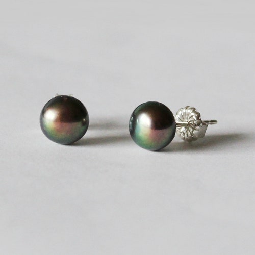 Fresh Water Peacock Green Pearl Studs 
