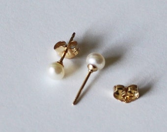 Tiny 3mm, 4mm, 5mm white fresh water pearl studs- 14K gold filled earrings- small pearl earrings-  flower girl earrings- small pearl studs
