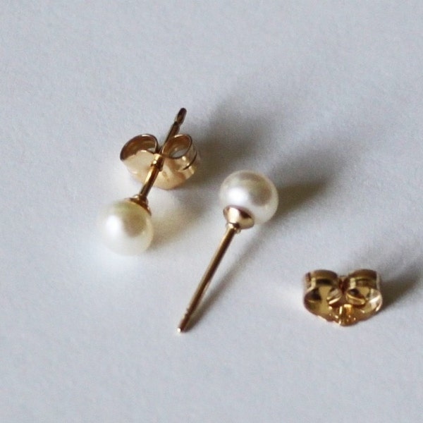 Tiny 3mm, 4mm, 5mm white fresh water pearl studs- 14K gold filled earrings- small pearl earrings-  flower girl earrings- small pearl studs