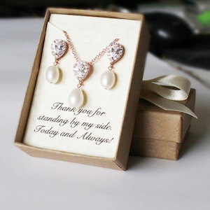Fresh water tear drop pearl and CZ bridesmaid gift, Bridesmaid earrings, Bridesmaid necklace, Bridal gift set, Bridesmaid Mothers gift