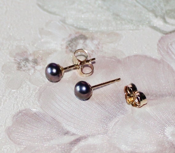 14k Yellow Gold 9mm Purple Button Freshwater Cultured Pearl Stud Post Earrings Ball Fine Jewelry For Women Gifts For Her 14k Yellow Gold 9mm Purple Button Freshwater Cultured Pearl Stud Post Earrings Ball Fine Jewelry For Women Gifts For Her