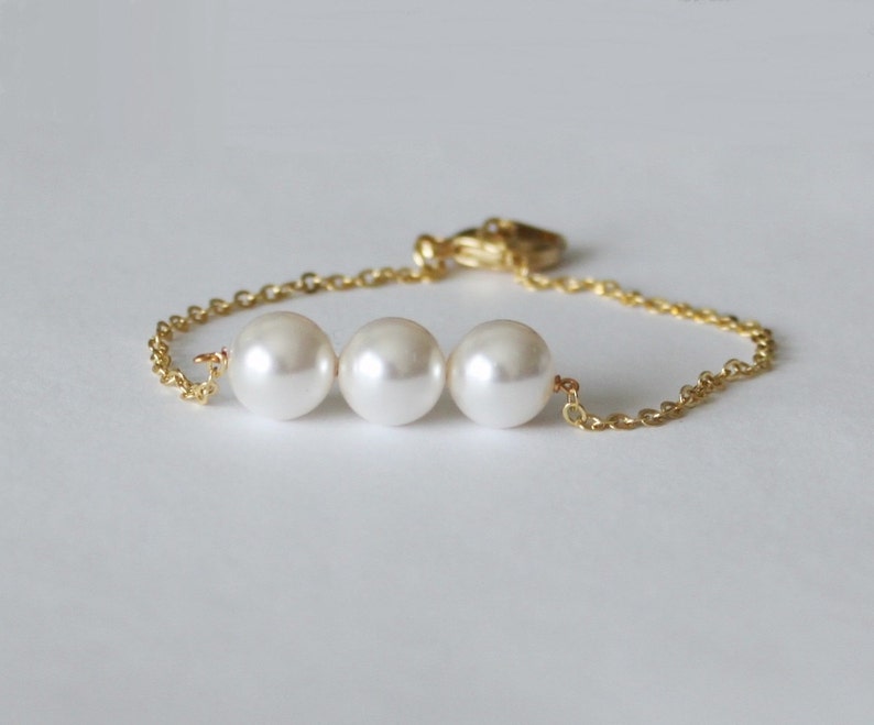 Bridesmaid pearl bracelet Gold pearl bracelet Wedding bracelet bridesmaid bracelet pearl bracelet Rose gold bracelet Bridal bracelet image 3