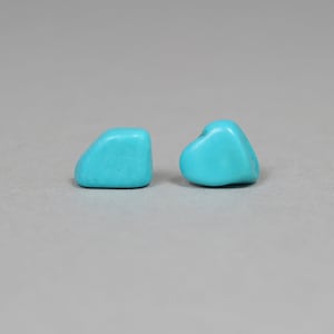 Turquoise blue natural howlite stone studs, Raw stone earring studs, Irregular shape studs, Raw gemstone earrings, Blue stone studs Titanium