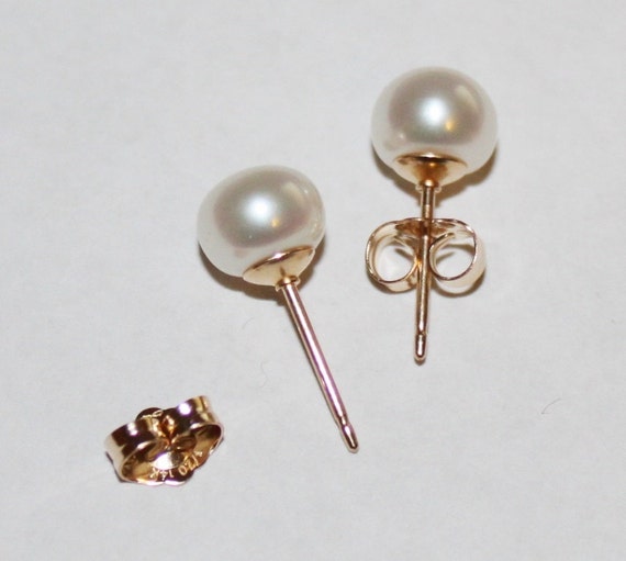 COD PAWNABLE 18k Earrings Real Pure Saudi Gold Natural Freshwater Pearl  Stud Earrings w/ Gold Pakaw | Shopee Philippines