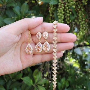 Champagne gold tear drop CZ earrings Bridesmaid earrings Peach Morganite wedding earrings Bridal party jewelry Bridesmaid set Fall wedding