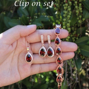 Clip on burgundy Bridesmaids earrings necklace bracelet set Dark red bridesmaids gift Burgundy bridesmaids jewelry Mother of the bride groom