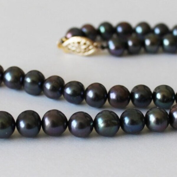 Custom Length Genuine AA+ Peacock Pearl necklace 14K Gold Fresh water pearl necklace Black pearl necklace Mothers gift Christmas Birthday