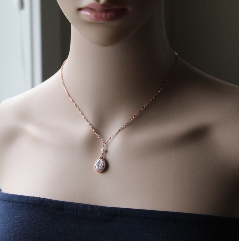 Bridal jewelry set Bridesmaid gift Bridesmaid earrings Rose gold Cubic Zirconia pearl earrings bracelet necklace set Bridal party gift