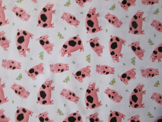 PIGS PIGLETS FLOWERS PINK WHITE COTTON FABRIC FQ