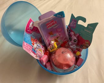 Mcdonald's 1993 Happy Meal / Totally Toy Holiday / 8 Parts of a 12