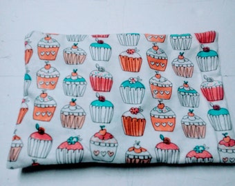 Microwave Corn Bag, Cupcake Gift for Him or Her, Microwaveable Heat Pack, Therapy Heat Pack, Corn Heating Pad, Cupcake Corn Pillow Gift