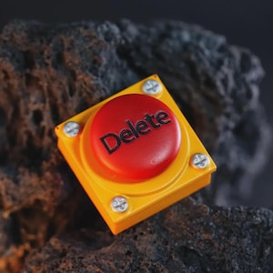Delete Button Warning Style Resin Keycap, Custom Mechanical Keyboard Accessory, Funny PC Gamer Gift, Unique Desk Decor
