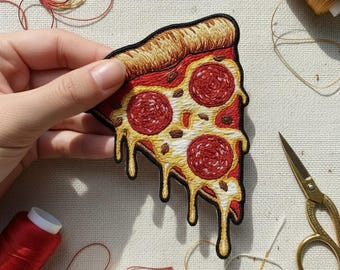 Parche termoadhesivo bordado de pizza de pepperoni – Cheesy Foodie Applique