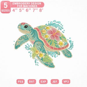 Könnte beinhalten: Ein Stickdesign für Maschinen mit einer Meeresschildkröte mit floralem Design. Die Schildkröte ist türkis, rosa und gelb, mit einer Hibiskusblüte auf ihrem Panzer. Das Design ist in 5 Größen erhältlich.