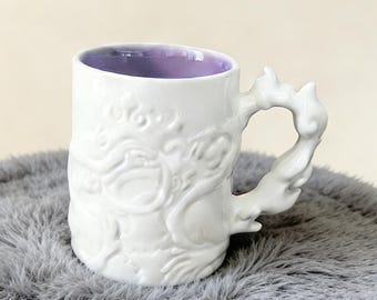 Taza de cerámica con relieve de dragón Luffy de One Piece / Taza de café de anime blanca y morada