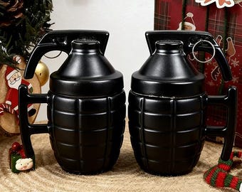 Taza de granada – Divertida taza de café de cerámica negra para gamers, regalo para aficionados a los juegos de disparos en primera persona y Battle Royale, taza táctica novedosa, regalo de broma para gamers
