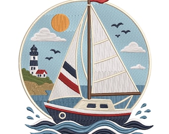 Maschinenstickmuster „Segelboot mit Leuchtturm an der Küste“ – Stickdatei