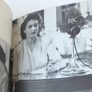 1952 Elizabeth The Queen Biography: British Royalty History