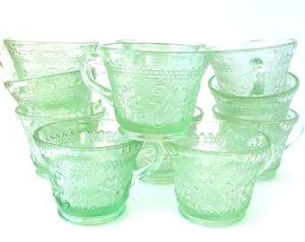 Set of 12 Vintage Chantilly Green Sandwich Pattern Punch Cups by Tiara Indiana Glass - Vintage Punch Mugs / Green Punch Cups / Punch Mugs