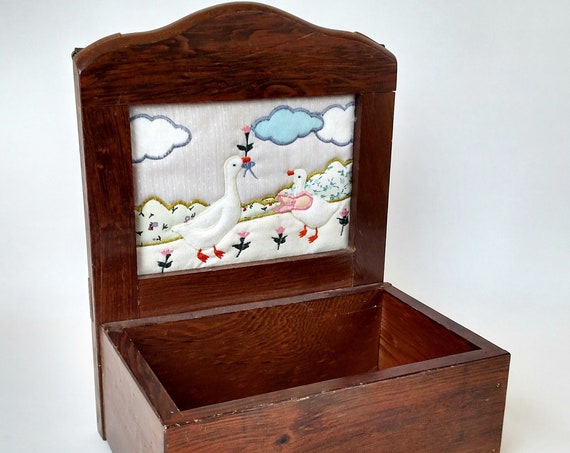 Vintage Wall Decor Vintage Wood Wall Pocket With Quilted Panel Featuring Cutesy Geese