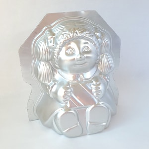 1984 Cabbage Patch Doll 3D Stand Up Cake Pan - Vintage Eighties Baking