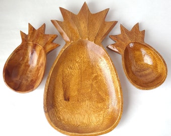 Vintage Monkeypod Wood Pineapple Bowl Set - 3 Pcs - Vintage Tiki / Vintage Wood Bowls / Tropical Decor / Wood Bowl Set / Retro Pineapple
