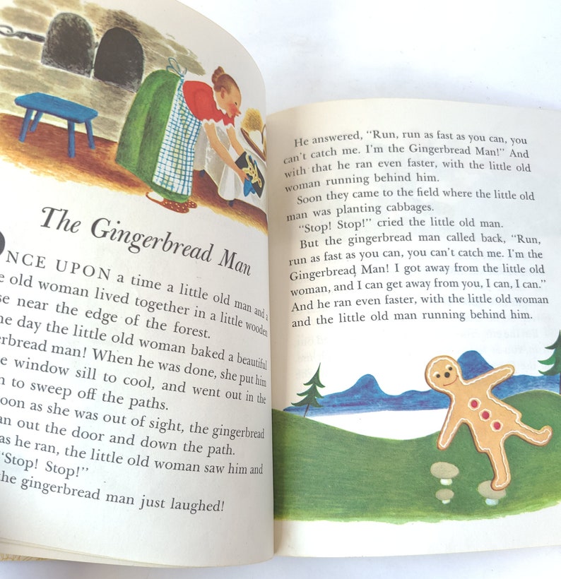 Vintage 1960's Bedtime Stories A Little Golden Book Vintage Kids Book / Retro Kids Book / Kitschy Kids Book / Kitschy Cute imagem 6