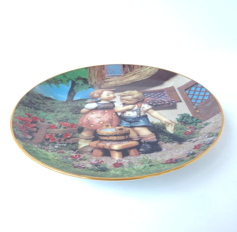 Vintage 1989 M.I Hummel Apple Tree Boy and Girl Collectible Plate From The Little Companions Collection Hummel Plate / Kitschy Cute image 4