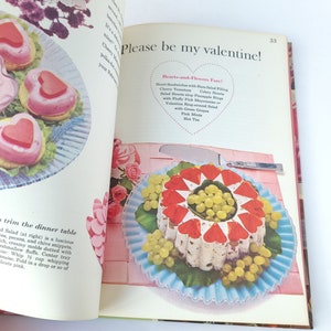 Vintage 1963 betere huizen en tuinen verjaardagen en familiefeesten kookboek eerste editie vintage kookboek / kookboek uit de jaren zestig afbeelding 9